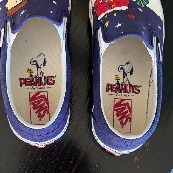 Limited Edition Vans Snoopy & Charlie Brown Christmas Slip On Sneakers - W8.5/M7 - Picture 2 of 10